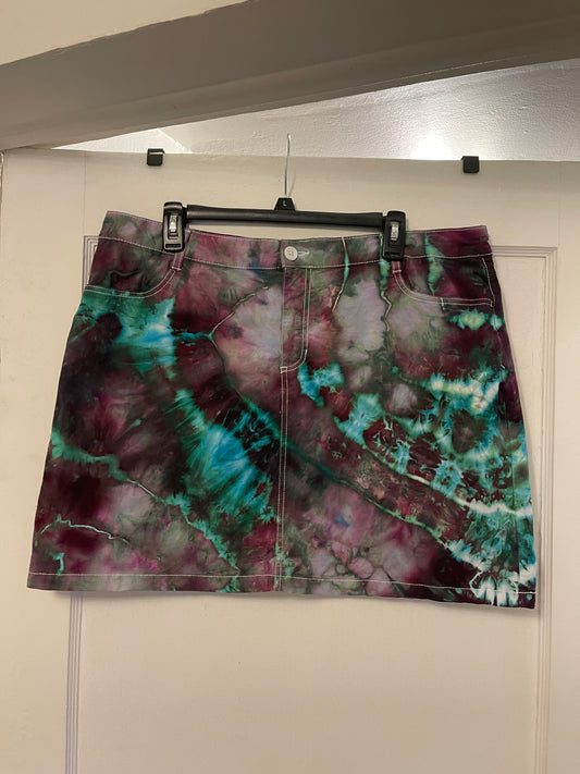 Size 18 Skort
