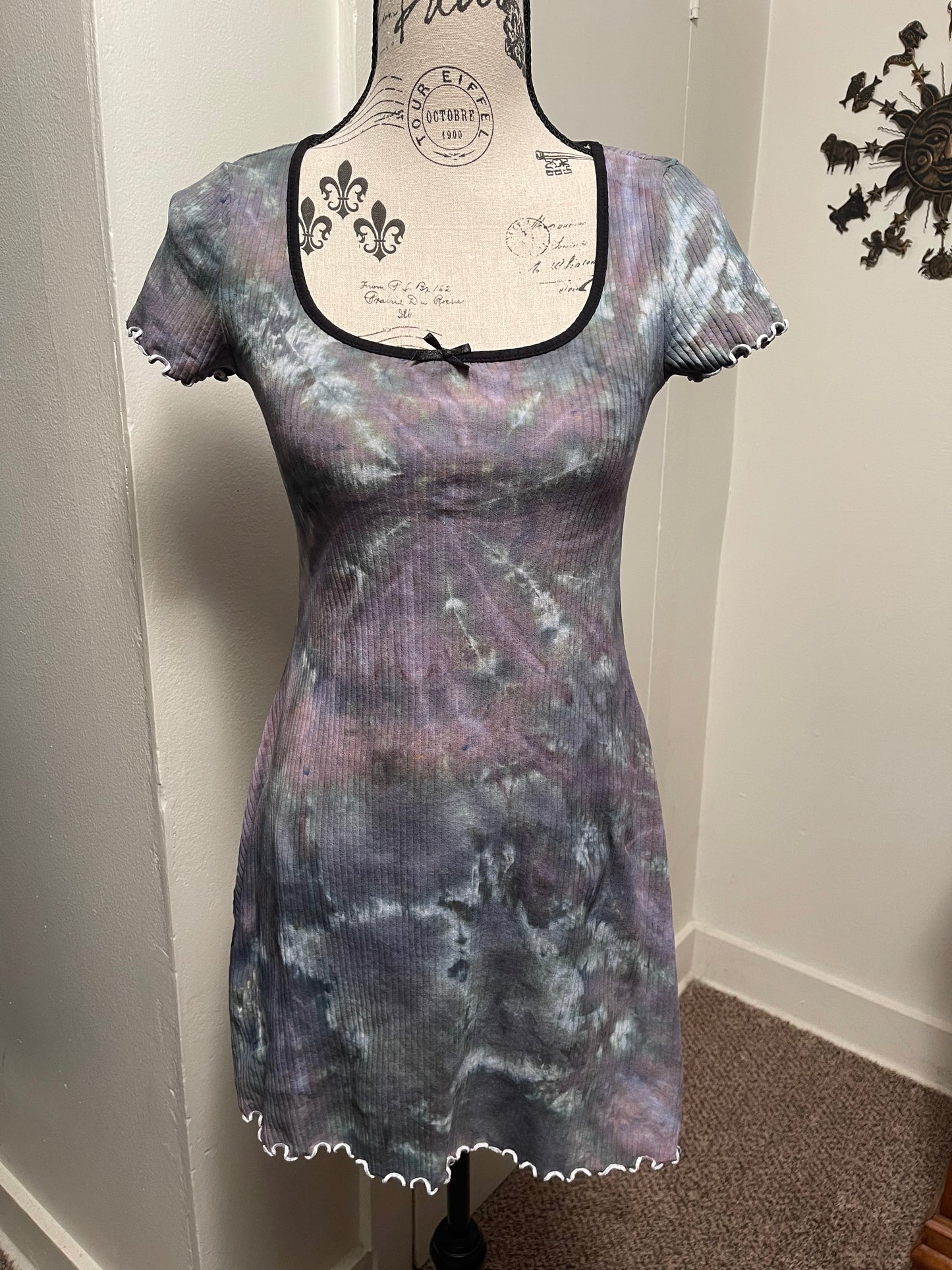 Small 90’s Babydoll Dress