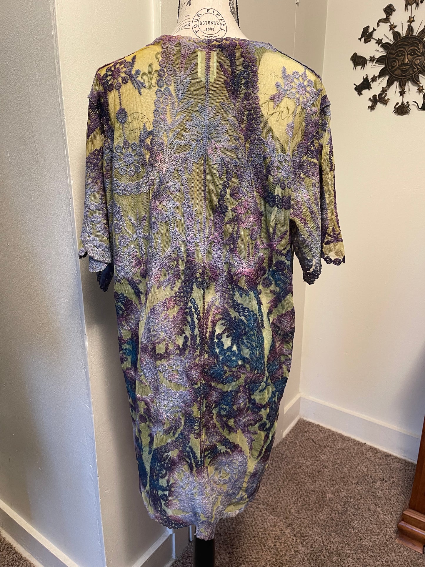 Small/Medium Lace Kimono
