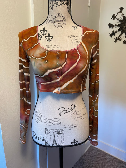 Medium Long Sleeve Crop Top