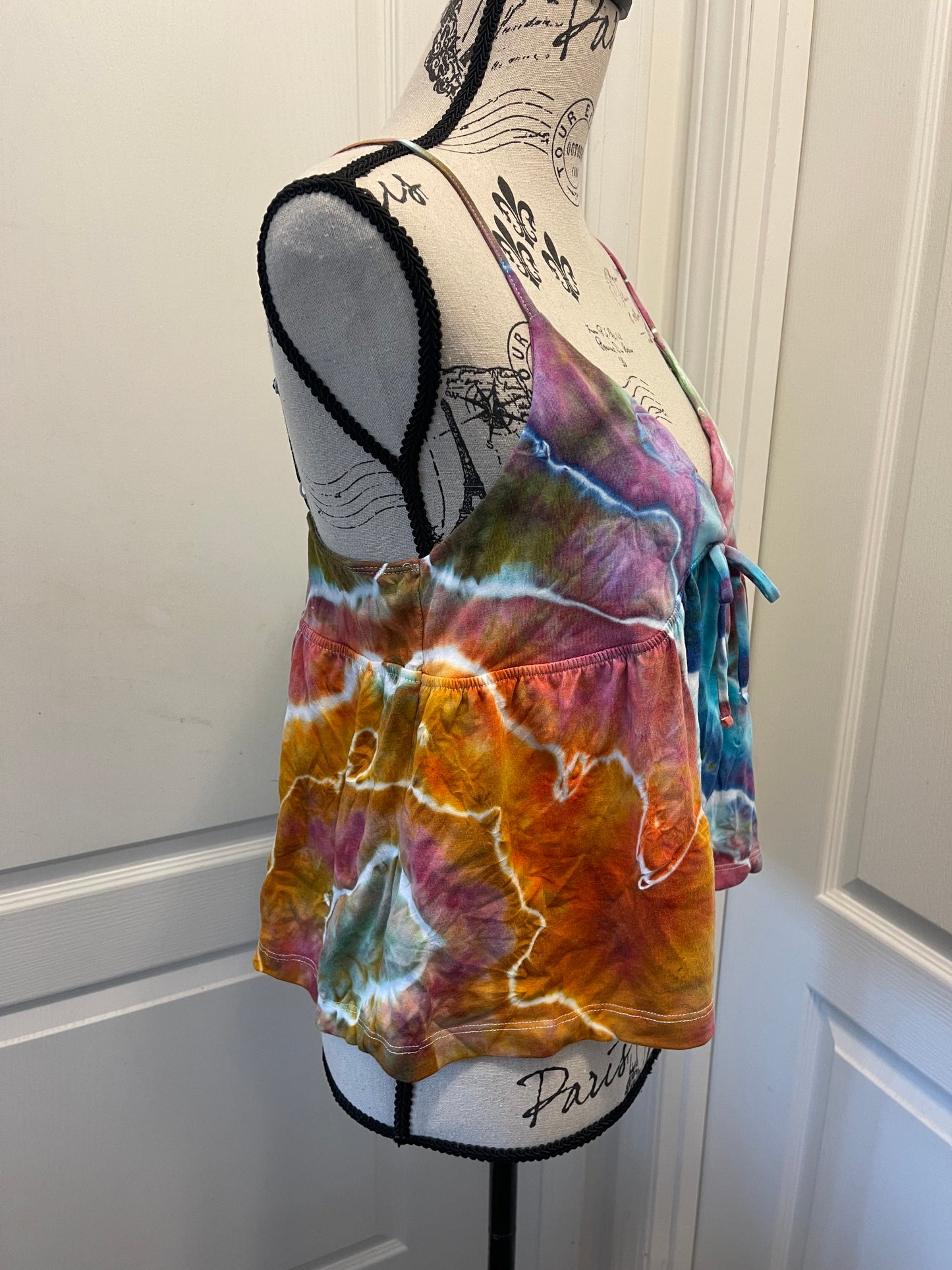 Large Geode Style Tank
