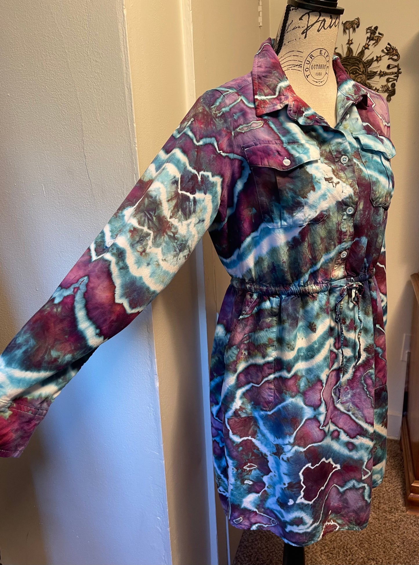 Medium Long Sleeve Geode Dress