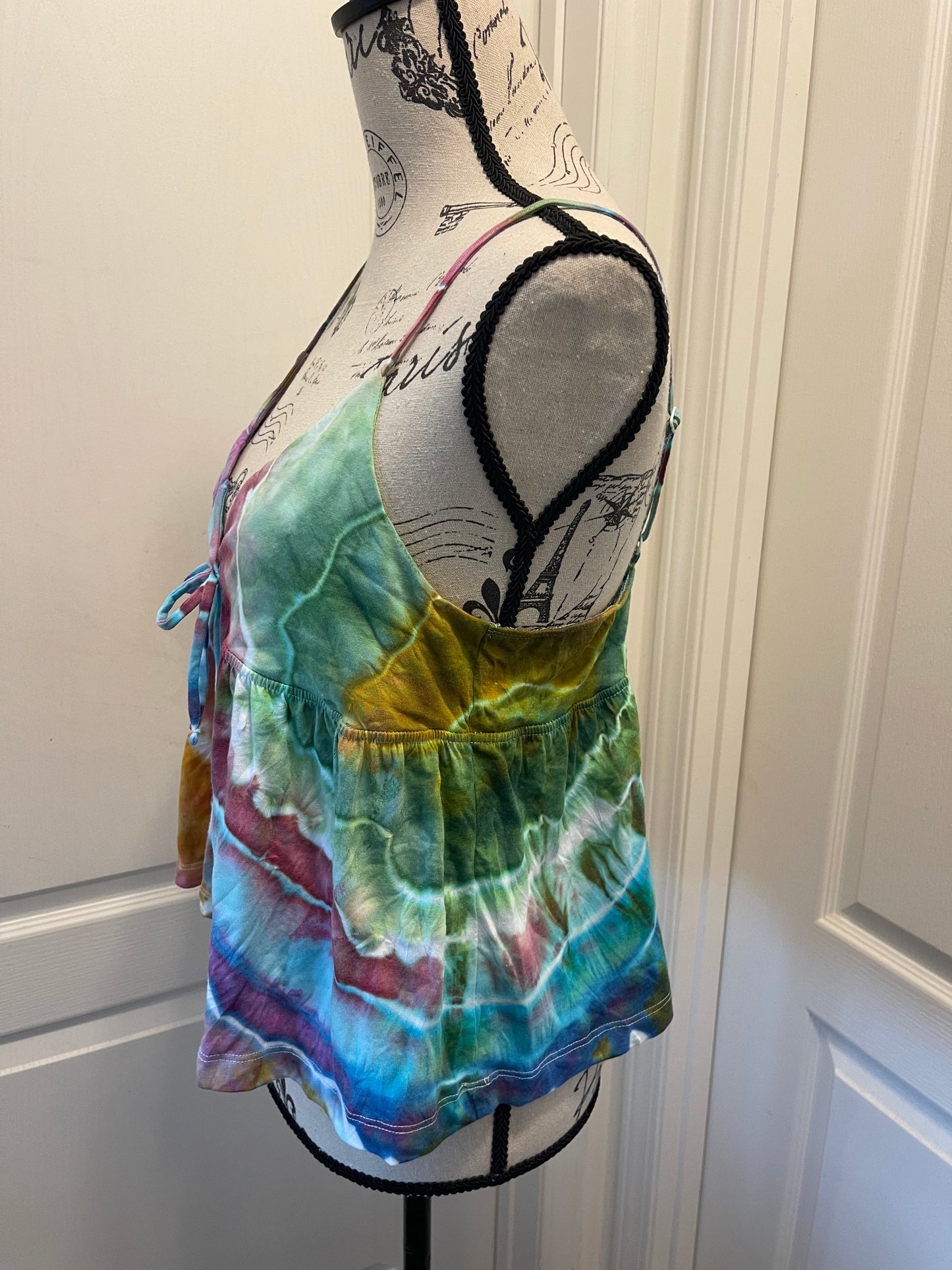 Large Geode Style Tank