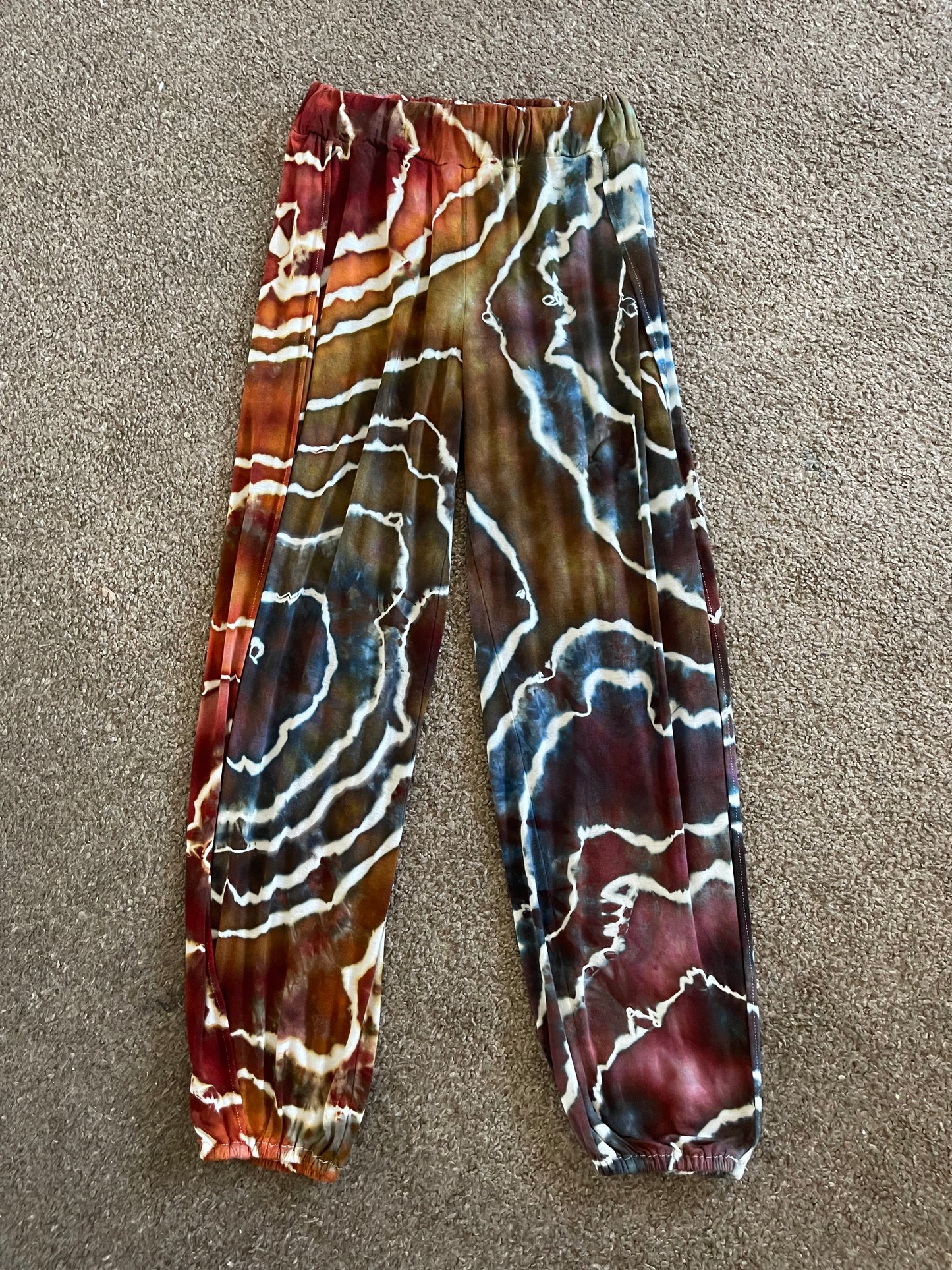 Small Slit Pants