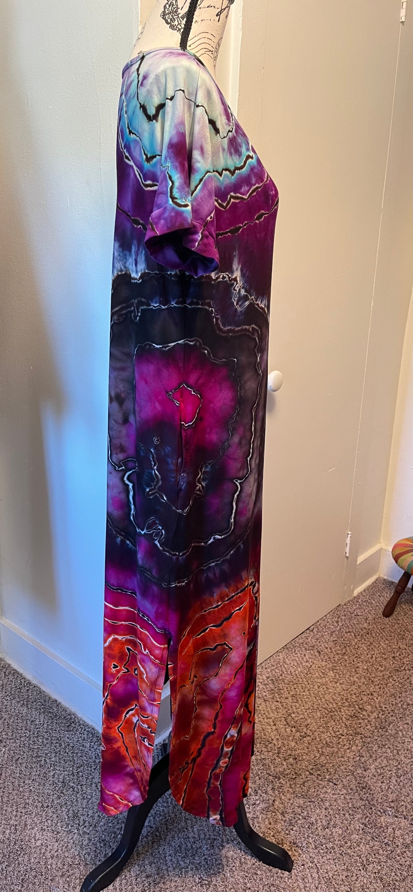 Large Reversed Dress 12-14
