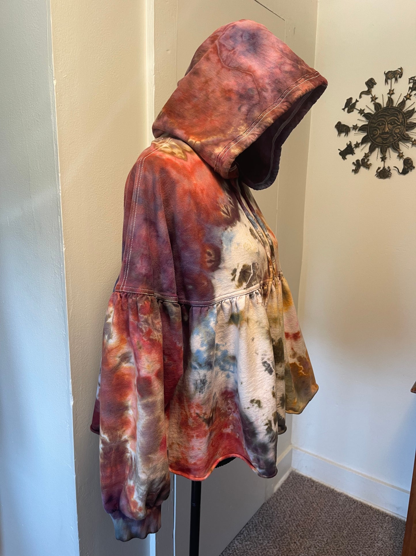 Medium Hooded Earthy Sweatshirt