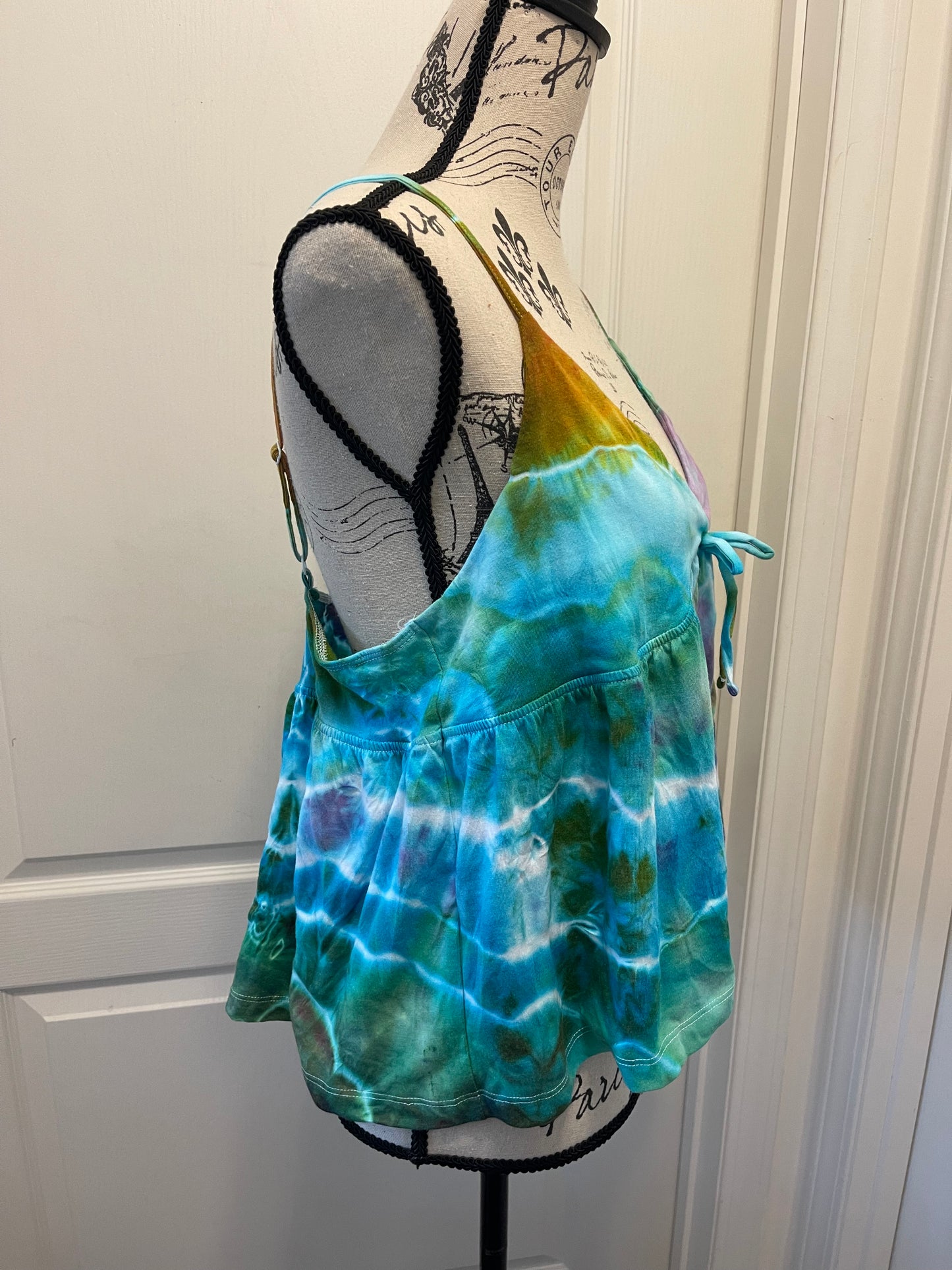 XL Geode Style Tank