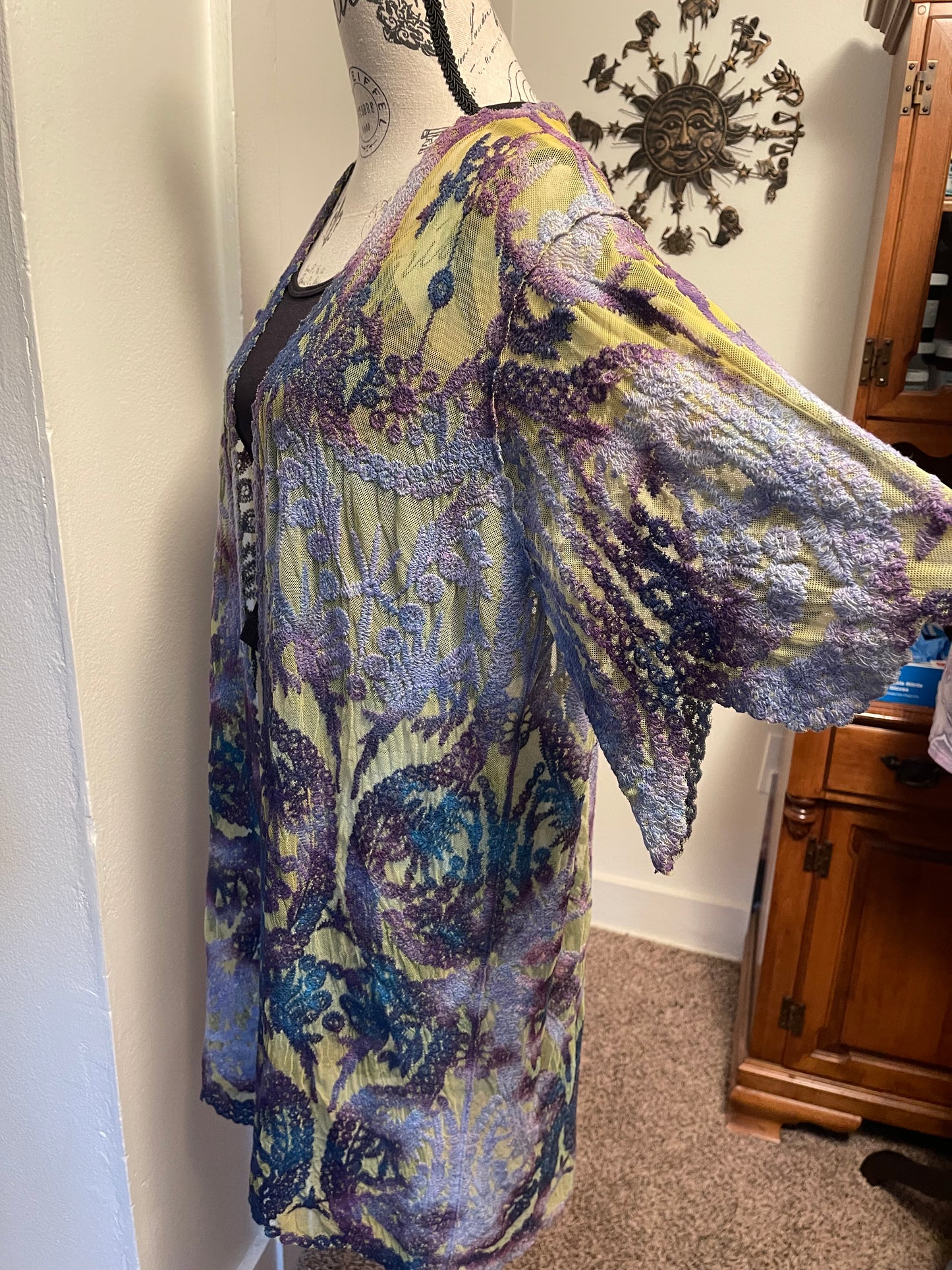 Small/Medium Lace Kimono